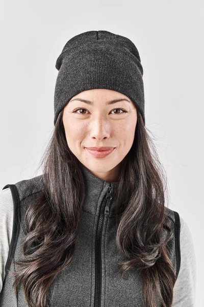 Zoom bild av Stickad stretch beanie